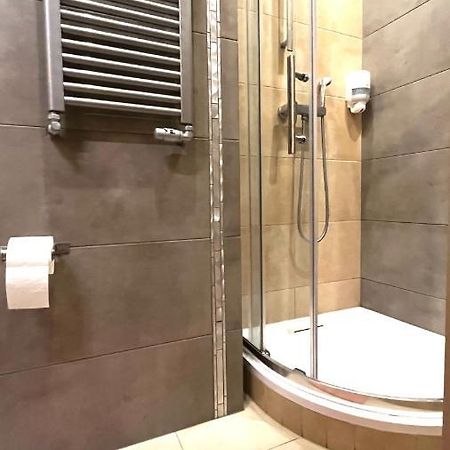 Single Studio In City Center 크라쿠프 외부 사진